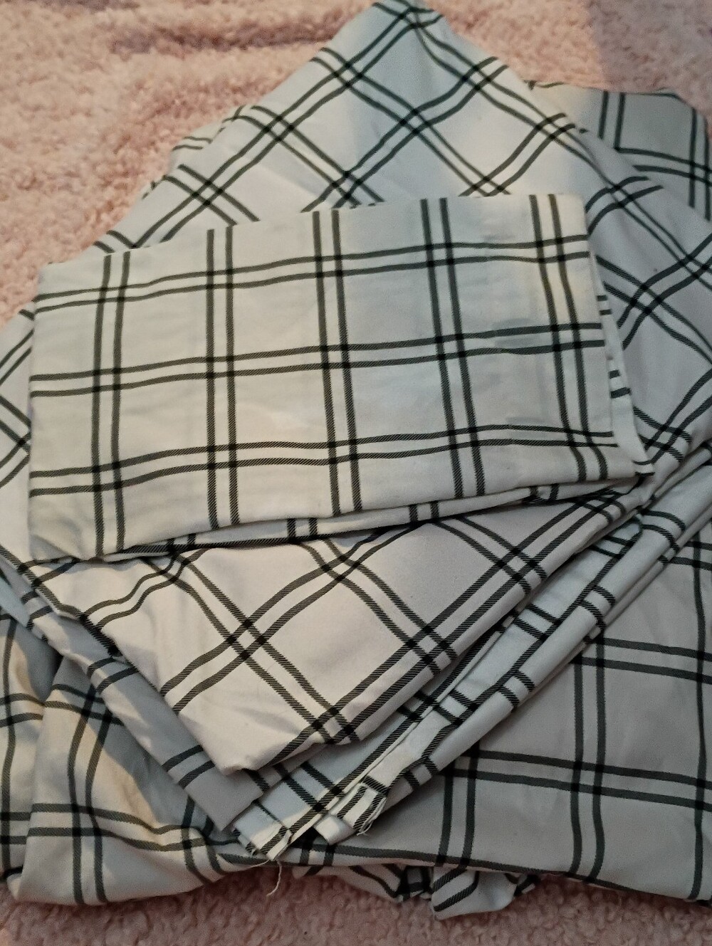 The Big One Twin Sheet Set White Black Plaid Grid Pattern 3pc Like New